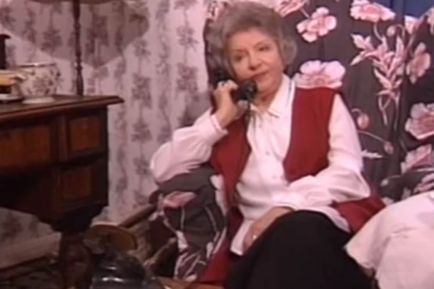 POZNATA SRPSKA GLUMICA HTELA DA SE UBIJE: Pretrpela stravičnu izdaju, zbog ovoga je ćutala o svom braku!