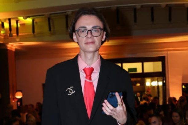 SAV KRVAV I GO: Srpski influenser koji je RAZBESNEO javnost doživeo NEZGODU, isplivale ŠOK FOTOGRAFIJE! (FOTO)