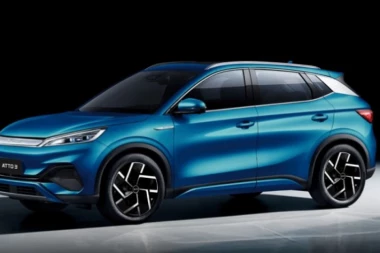 SVI U NAPAD! Najveći kineski proizvođač električnih automobila poslao rivalima neočekivanu poruku, NAROD U NEVERICI