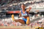 OVDE JE ZLATNA IVANA NAPRAVILA PRVI SKOK UDALJ: Ovako danas izgleda pesak u kojem je rasla šampionka sveta