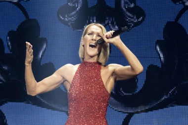 ONA ĆE PORED SELIN DION PEVATI NA OLIMPIJSKIM IGRAMA? Pevačica stigla u Pariz, svi bruje o OVOME!