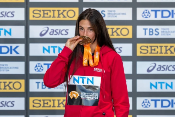 IVANA SIJA POSLE SVETSKOG ZLATA! Poslala je moćnu poruku: "Vreme najveći saveznik"!