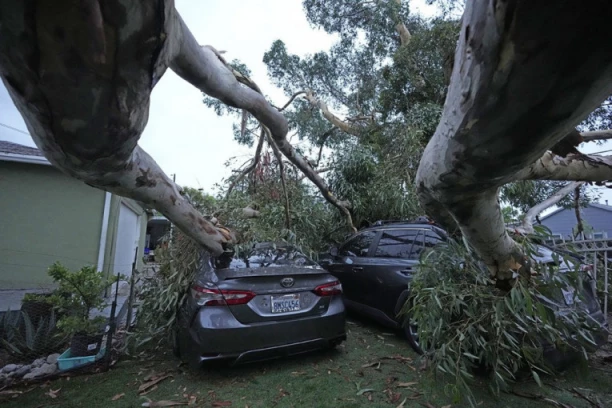 HOROR KAKAV NIJE VIĐEN: Ovako užasna OLUJA Kiran izgleda iz svemira dok se VELIKOM BRZINOM PRIBLIŽAVA SRBIJI
