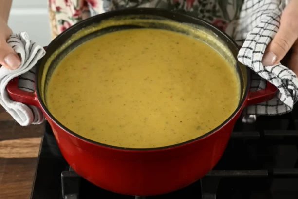 OVA SUPA SKIDA KILOGRAME KAO OD ŠALE ZA SAMO DVA DANA: Nije ni nalik klasičnoj, caka je u OVOM povrću!