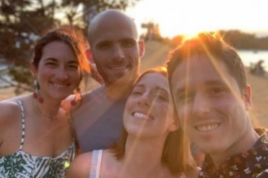 PAROVI SE RAZVELI DA BI ŽIVELI KAO ČETVORKA: Spavali po rasporedu, prštalo je od strasti, a onda se dogodio ŠOK