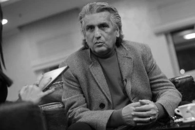 PREMINUO TOTO KUTUNJO: Teška bolest uzela maha