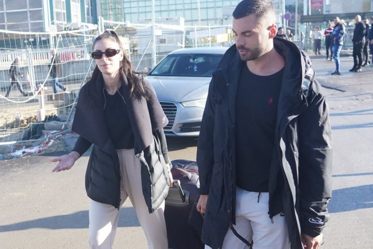 Ivana i Marko na aerodromu