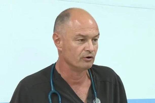 OVO JE DR NIKOLIĆ KOJI JE MALOM LAVU DAO NAJSKUPLJI LEK NA SVETU: Mališan se oporavlja od svoje terapije!