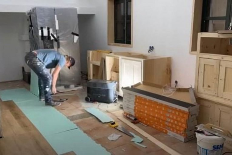 Početak radova u kući