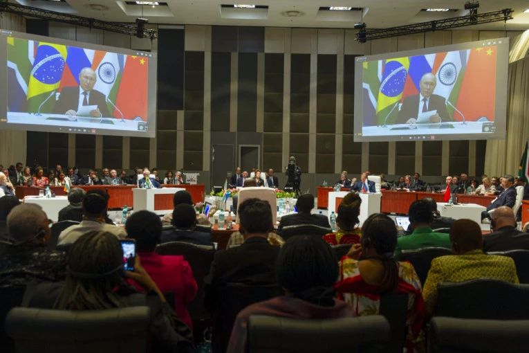 DANAS JE POSTIGNUT ISTORIJSKI SPORAZUM! Evo šta je BRIKS i zašto 40 zemalja želi da mu se pridruži