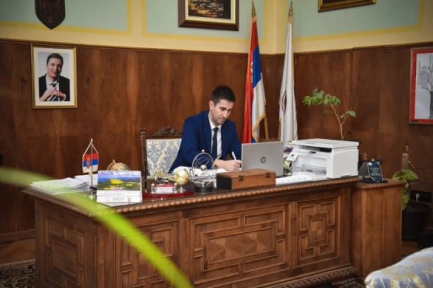 GRADONAČELNIK SOMBORA O PROJEKTIMA I PLANOVIMA ZA BUDUĆNOST: Čast mi je što doprinosim razvoju grada