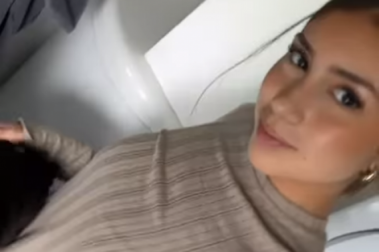 Vojaž pokazao devojku