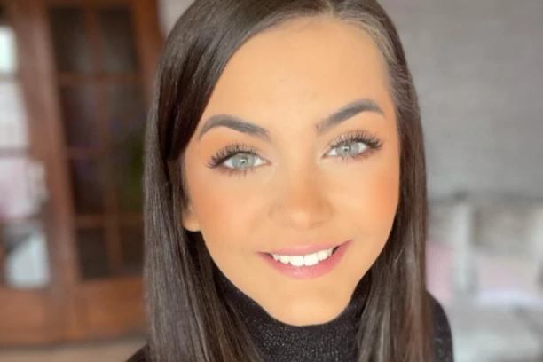 OVO JE "ZVEZDA GRANDA" ČIJI JE DEDA NESTAO: Napravila bum, pa se povukla iz javnosti i sve ŠOKIRALA!