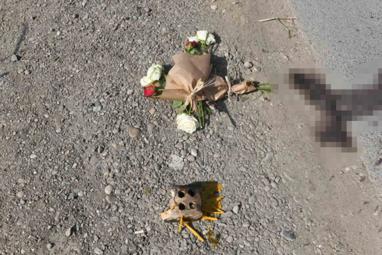 Cveće na mestu zločina