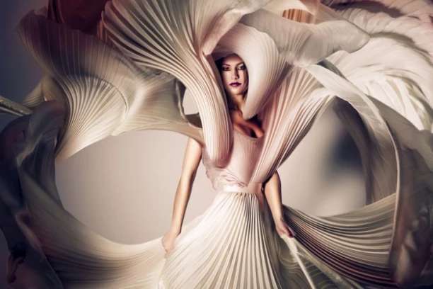 POSLEDNJEG VIKENDA AVGUSTA SLEDI ASTROLOŠKA TRANSFORMACIJA: Ovih 5 znakova su na posebnom udaru