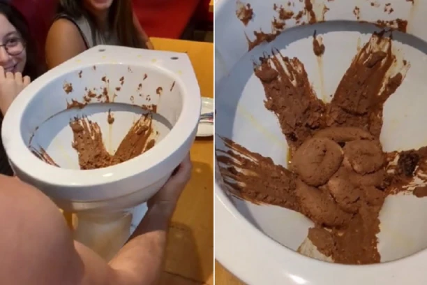 OVAJ SLATKIŠ REDOVNO SLUŽE: Poprskana WC šolja je HIT ovog restorana, ali zbog naziva JELA zgrožena je cela država - KAKVO SKRNAVLJENJE (FOTO/VIDEO)