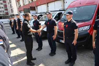 "STOJIMO UJEDINJENI, ZAJEDNO JAČI! OD SRCA HVALA SRBIJI": Šef delegacije EU u Srbiji o slanju vatrogasaca u Grčku