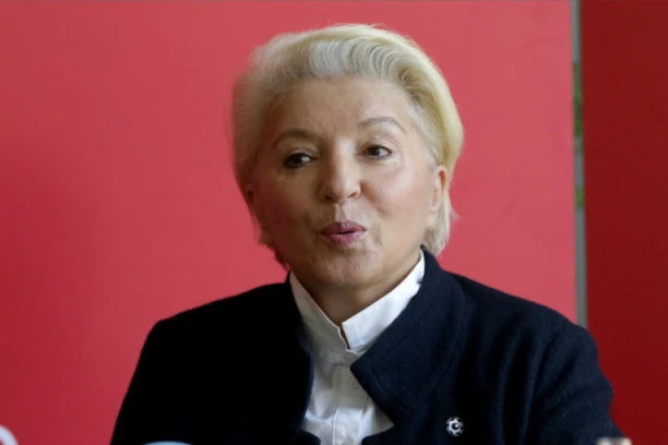 "ZAJEDNO SMO PROVELE NOĆ": Mirjana Karanović progovorila o odnosu s pokojnom koleginicom!