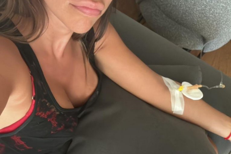 Kaja Ostojić na infuziji