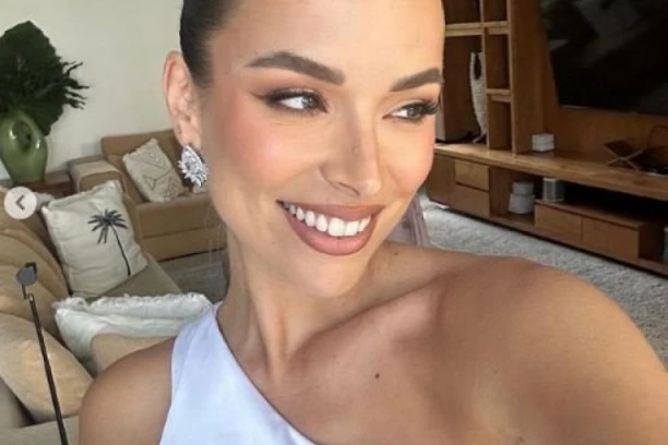 ONA JE NAŠA NAJLEPŠA SRPSKINJA: Nekada je živela u SIROMAŠTVU u svega 12 kvadrata, sada se kupa u LUKSUZU!