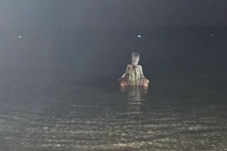 Noćno kupanje Marije i Željka