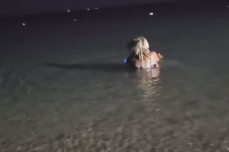 Noćno kupanje Marije i Željka