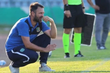 NASTAVAK USPEŠNE SERIJE: Ekipa nekadašnje legende Partizana ne greši - pitanje pobednika je rešeno nakon samo četvrt sata igre! (FOTO GALERIJA)