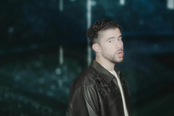 POZNATI PEVAČ POKAZAO POLNI ORGAN: Slikao se kao od majke rođen, pa objavio PRIVATNU FOTOGRAFIJU!