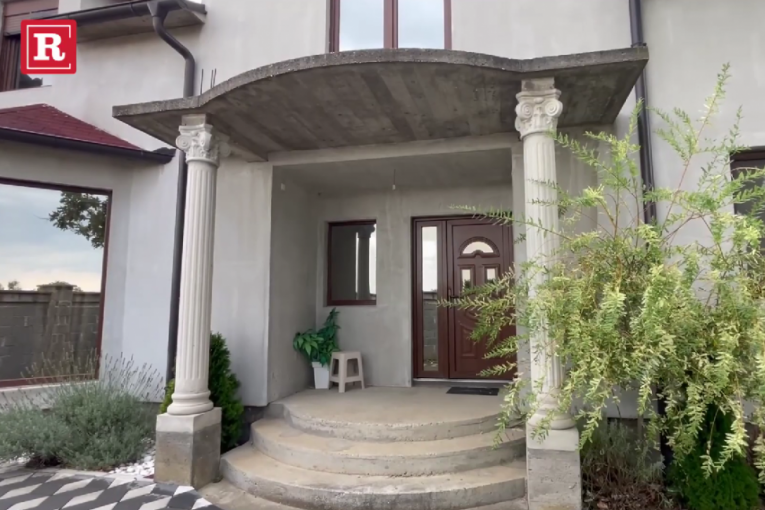 Darko Lazić kuća u Brestaču