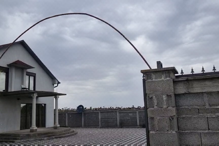 Darko Lazić kuća u Brestaču