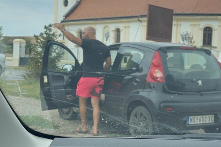 Brat Darko Lazića, Dragan