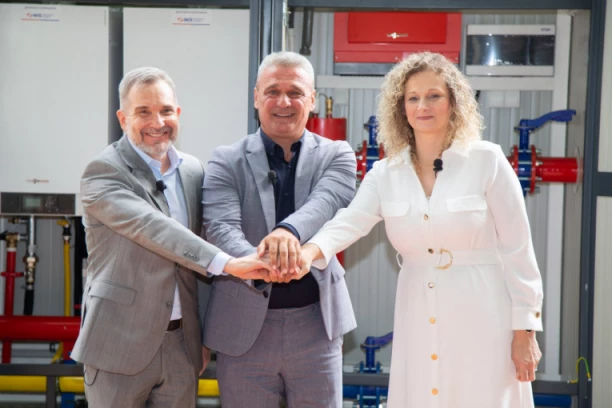 NASTAVLJENA PODRŠKA KOMPANIJE NIS GRADU ČAČKU: Novi kotao za grejanje za vrtić "Kolibri“