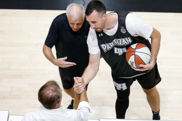 KAMINSKI ISKREN: "JOŠ se privikavam! Obradović mi MNOGO pomaže"