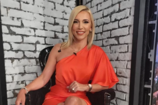 PRVO OGLAŠAVANJE PINKOVE VODITELJKE POSLE OTKAZA! Irina Vukotić otkrila kako se kolege OPRAŠTAJU od nje!
