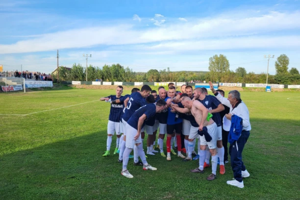 ŠANSI JE BILO BAREM ZA PO JOŠ DVA GOLA: Mladost i Mladi Borac remizirali u jako otvorenom i ofanzivnom meču!