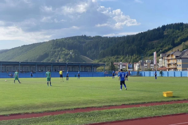 ISKUSTVO JE PREVAGNULO: Sastav Zlatara je odličnom igrom stigao do trijumfa nad novajlijom u ligi!