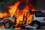 HAPŠENJE U KRAGUJEVCU: Sugrađaninu zapalio automobil!