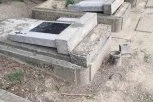NEZAPAMĆEN VANDALIZAM! Uništeno 37 spomenika na pravoslavnom groblju u Bačkom Petrovom Selu!