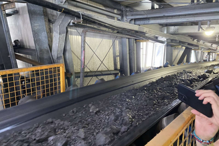 Traka za transport rude