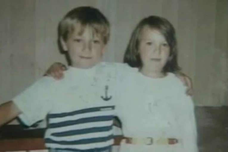 "PLAKALA JE I JAUKALA, BILA JE SVESNA DOK JU JE PRVI SILOVAO, POSLE SE NIJE ČULA!" Jeziva ispovest Srpkinje kojoj su mudžahedini ubili ćerku (9) i dalje LEDI KRV U ŽILAMA!