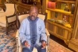 NE ZNAM ŠTA SE DEŠAVA I GDE SU MI ŽENA I SIN: Oglasio se predsednik Gabona i zatražio pomoć, pučisti ga stavili u KUĆNI PRITVOR, tvrde da je od danas u PENZIJI