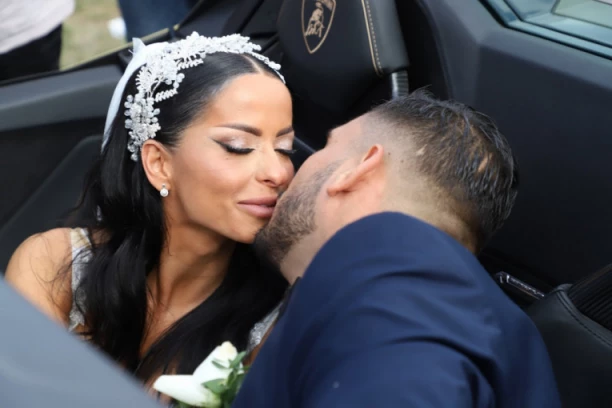 OTKRIVAMO CEO PROTOKOL SVADBE DARKA I KATARINE: Na spisku POSEBAN detalj će sve šokirati, Lazić će u OVO vreme napraviti HAOS!