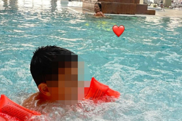 Marina Gagić sa sinom 