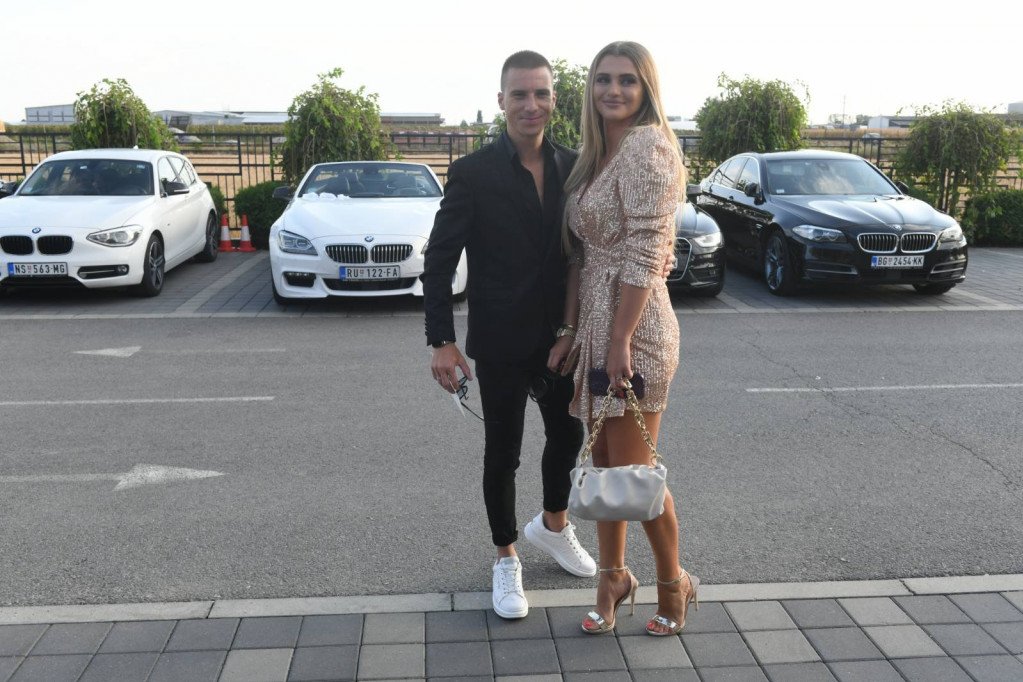 Milan Mitrović sa izabranicom