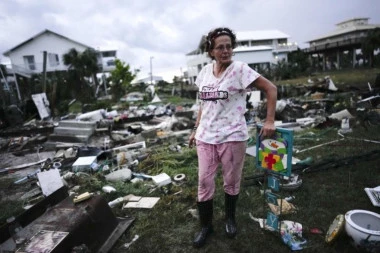 UŽAS NA FLORIDI: Opasni uragan pustošio sve pred sobom, ima i mrtvih (FOTO)