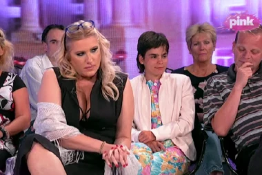 TEŠKE SUZE JELENE GOLUBOVIĆ: Prijatelj njenog POKOJNOG OCA je rasplakao uživo u programu! (VIDEO)