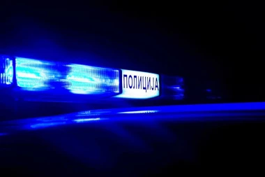 VOZIO U SUPROTNOM SMERU SA DETETOM (9) U AUTOMOBILU: Policija mu zaplenila vozilo!