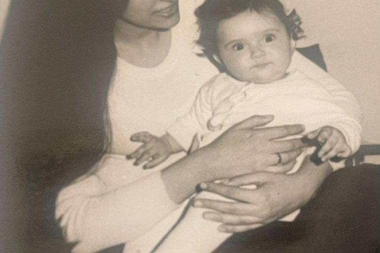 Darija Kisić sa majkom