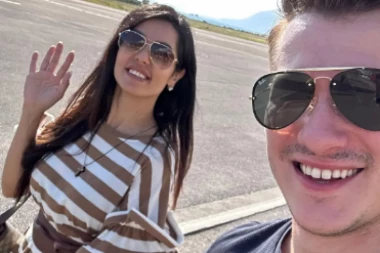 PRVA FOTOGRAFIJA TANJE SAVIĆ I PILOTA NAKON VERIDBE: Pevačica blista pored budućeg muža, ovaj detalj posebno privlači pažnju!