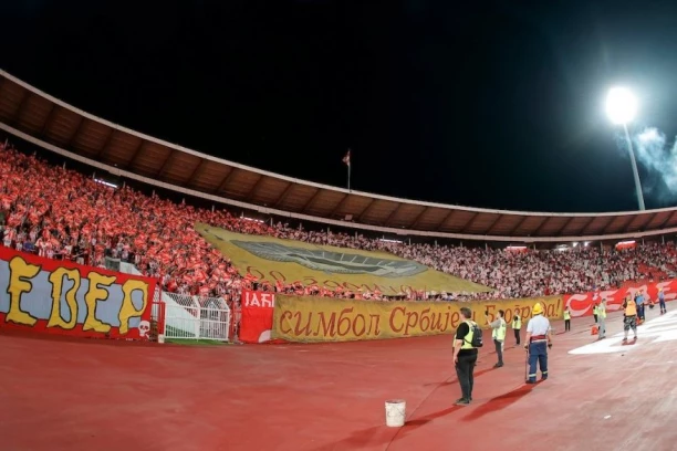 JEZIVA ISPOVEST NEKADAŠNJEG FUDBALERA ZVEZDE: Umro mi je na rukama!